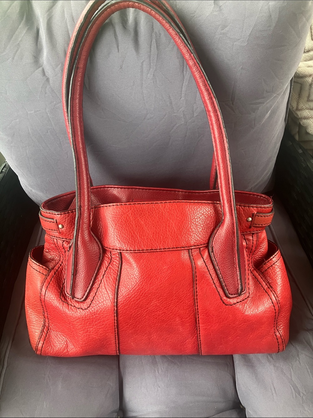St John’s Bay Red Leather Tote Handbag - Stylish Everyday Shoulder Bag